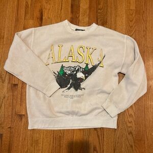 Nasty Gal Beige Alaska Graphic Crewneck Sweatshirt